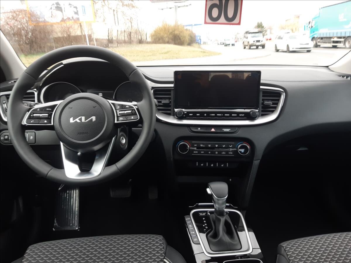 KIA XCeed SUV / Terénní 1,6 l 110 kw