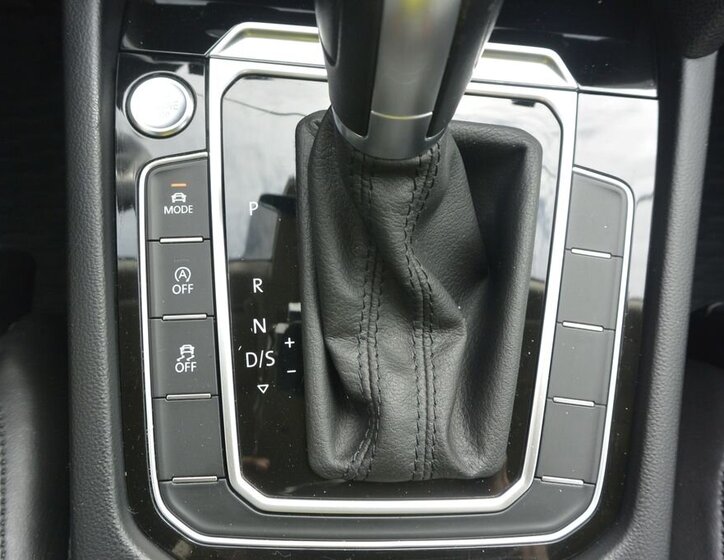 Volkswagen Passat Kombi 2,0 l 176 kw