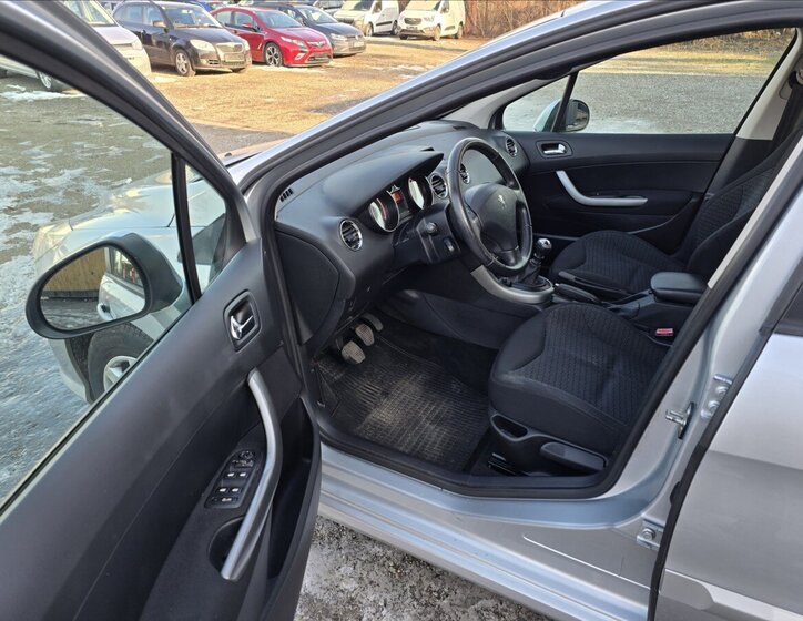 Peugeot 308 Kombi 1,6 l 80 kw