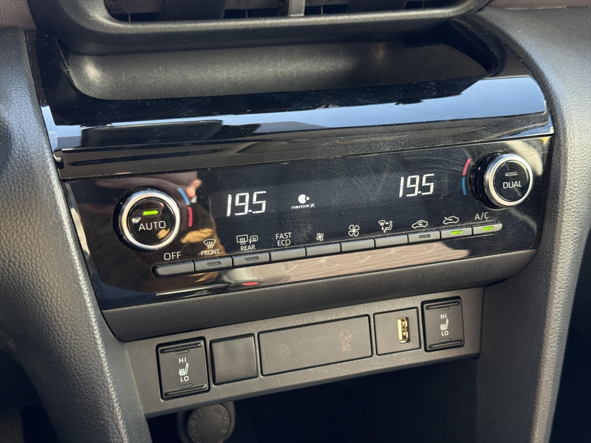 Toyota Yaris Cross SUV / Terénní 1,5 l 68 kw