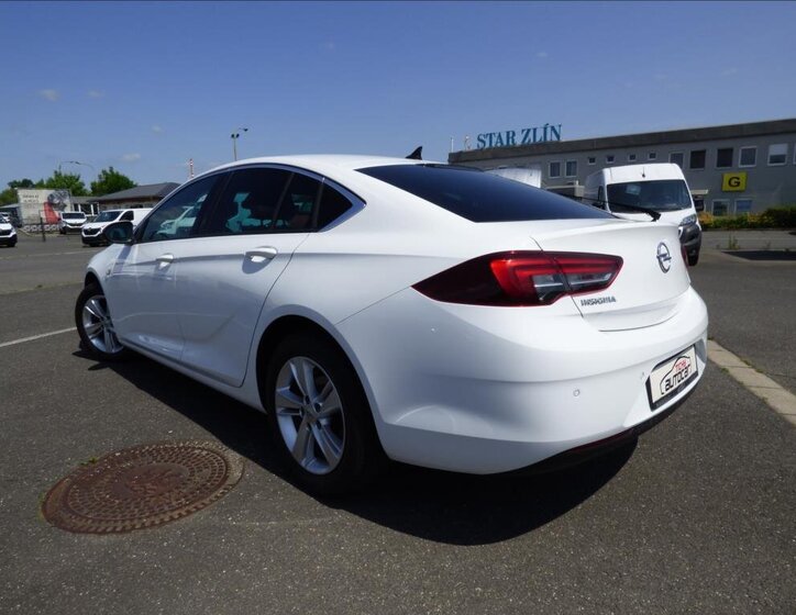 Opel Insignia Liftback 2,0 l 125 kw