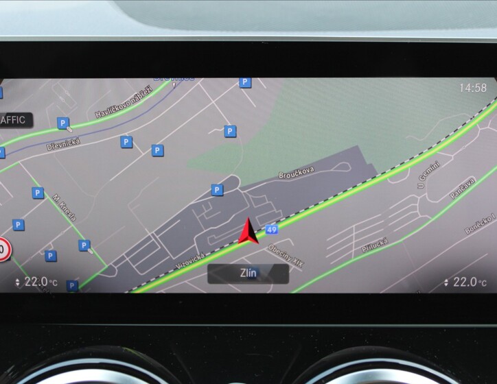 Mercedes-Benz GLB 11