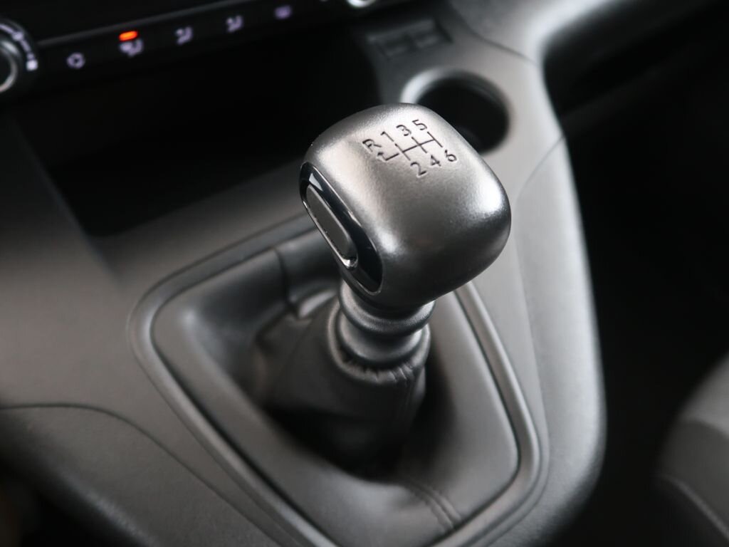 Toyota ProAce Kombi 1,5 l 96 kw