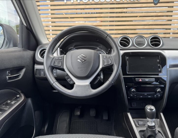 Suzuki Vitara Hatchback 1,4 l 95 kw