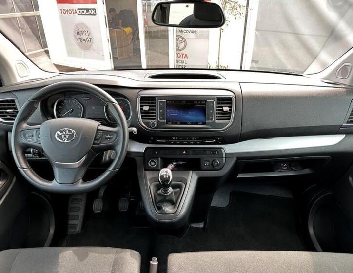 Toyota ProAce Verso 19