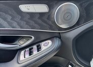 Mercedes-Benz Třídy C 9