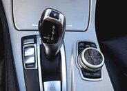 BMW Řada 5 Sedan 3,0 l 180 kw