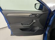 Volkswagen T-Roc SUV 1,5 l 110 kw