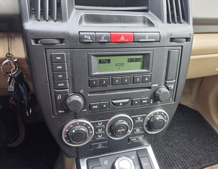 Land Rover Freelander SUV / Terénní 2,2 l 118 kw