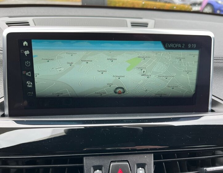 BMW X2 SUV 2,0 l 140 kw