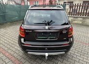 Suzuki SX4 Hatchback 1,6 l 88 kw