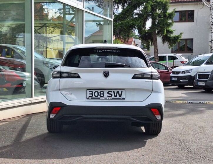 Peugeot 308 5