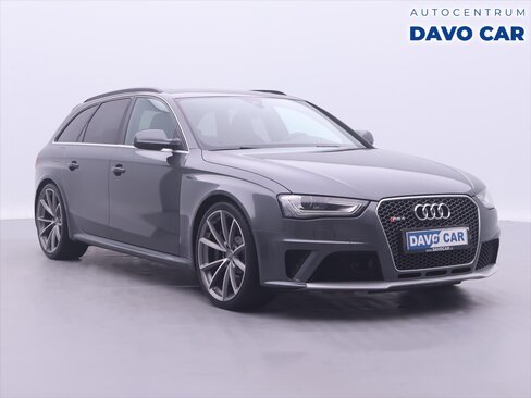 Audi RS 4 Kombi 4,2 l 331 kw