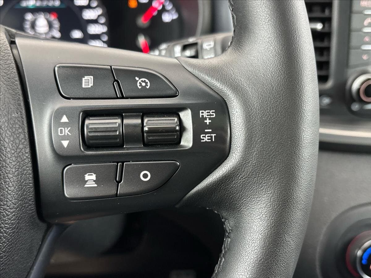 KIA Sorento SUV / Terénní 2,2 l 147 kw