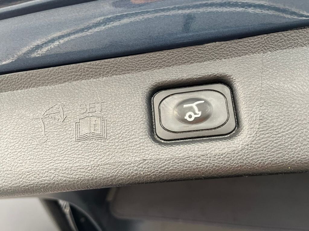 Ford S-MAX MPV 2,5 l 140 kw