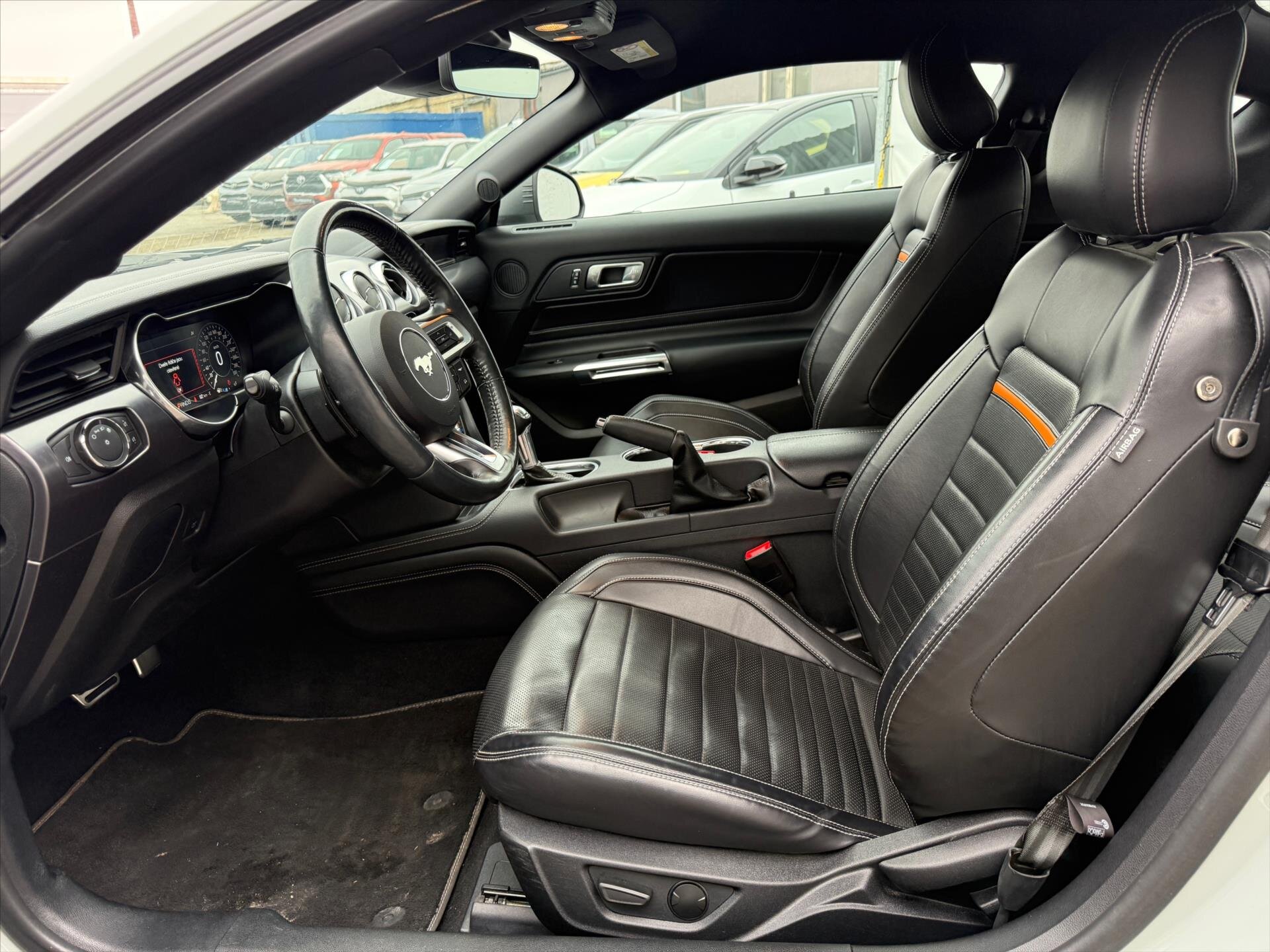 Ford Mustang Kupé 5,0 l 338 kw