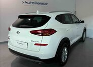 Hyundai Tucson 4