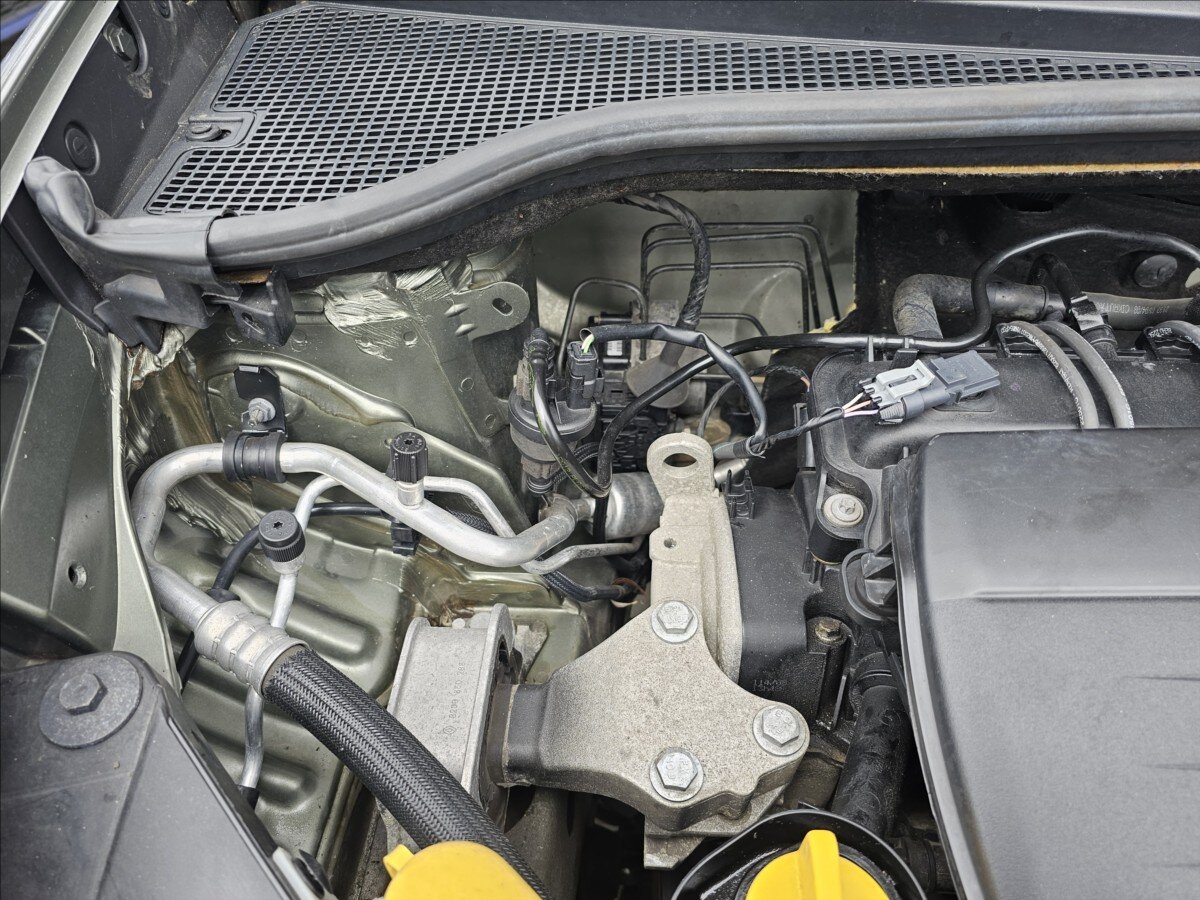 Renault Clio Kombi 1,1 l 55 kw