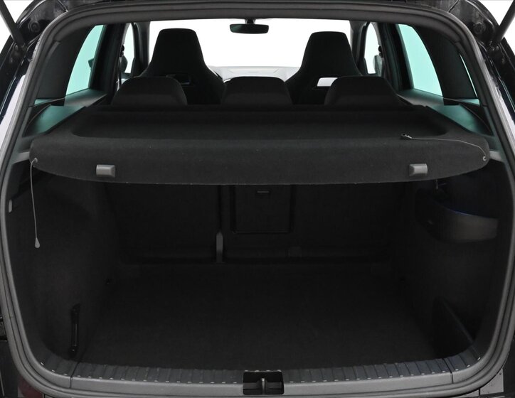 Škoda Karoq SUV 1,5 l 110 kw