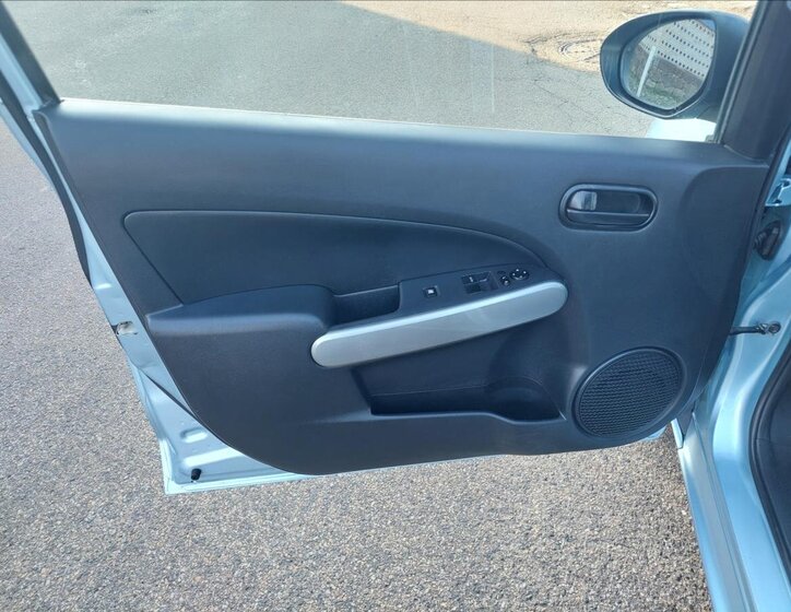 Mazda 2 Hatchback 1,3 l 55 kw