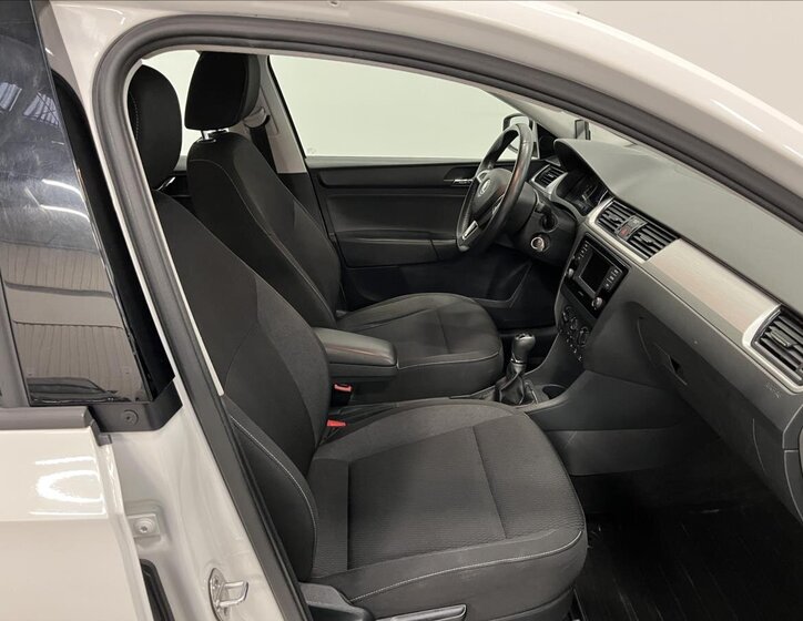 Škoda Rapid Liftback 1,2 l 66 kw