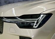 Volvo XC90 SUV / Terénní 2,0 l 335 kw