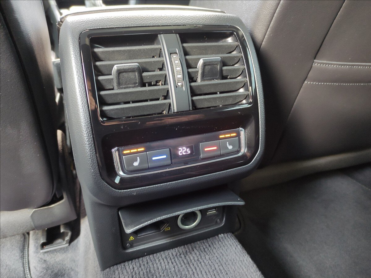 Volkswagen Arteon Liftback 2,0 l 140 kw