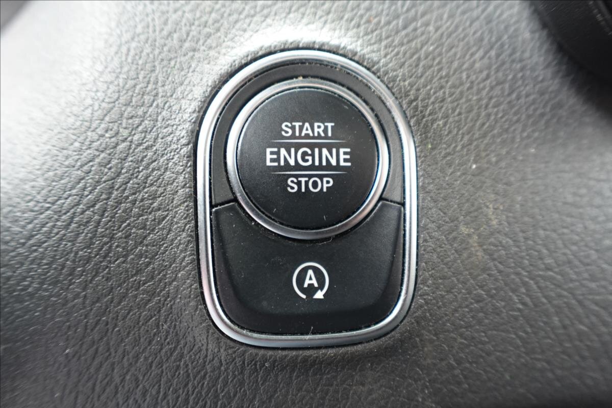 Mercedes-Benz Sprinter Valník 2,0 l 125 kw