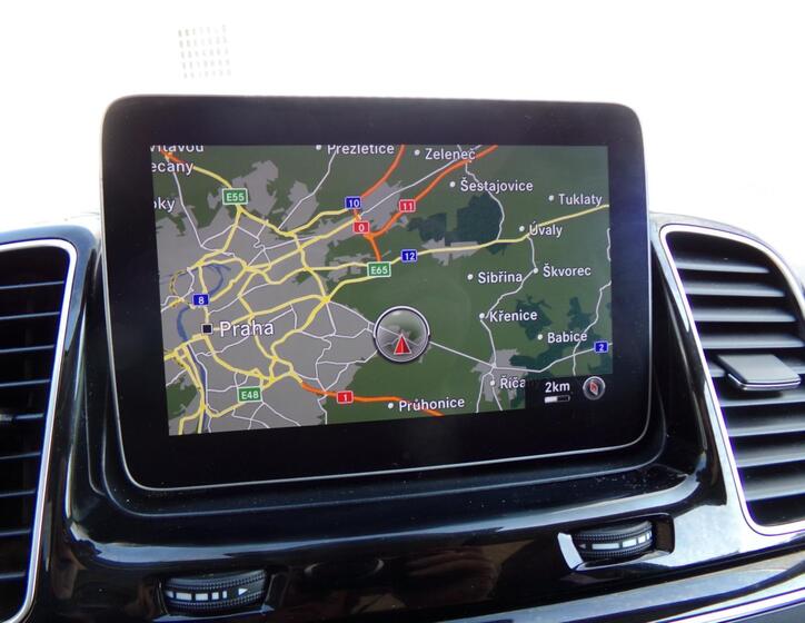 Mercedes-Benz GLE 12