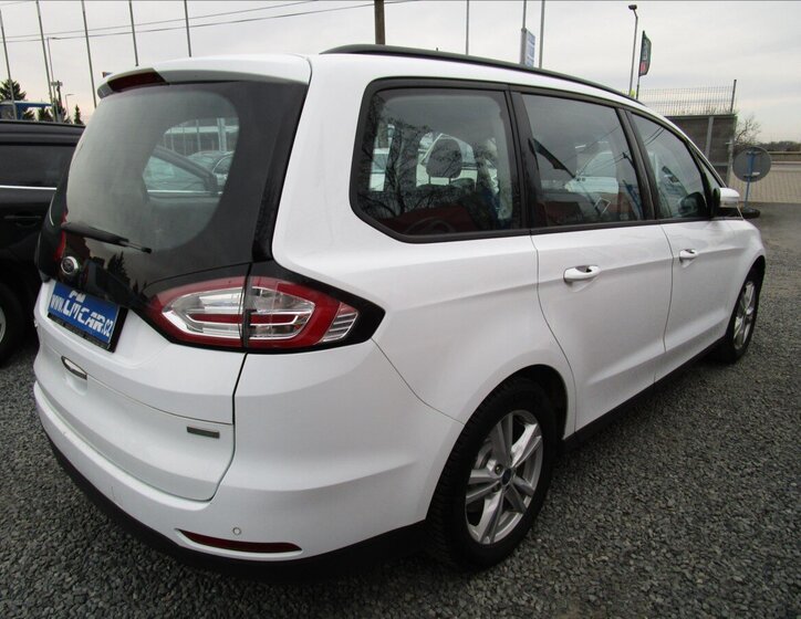 Ford Galaxy MPV 1,5 l 121 kw