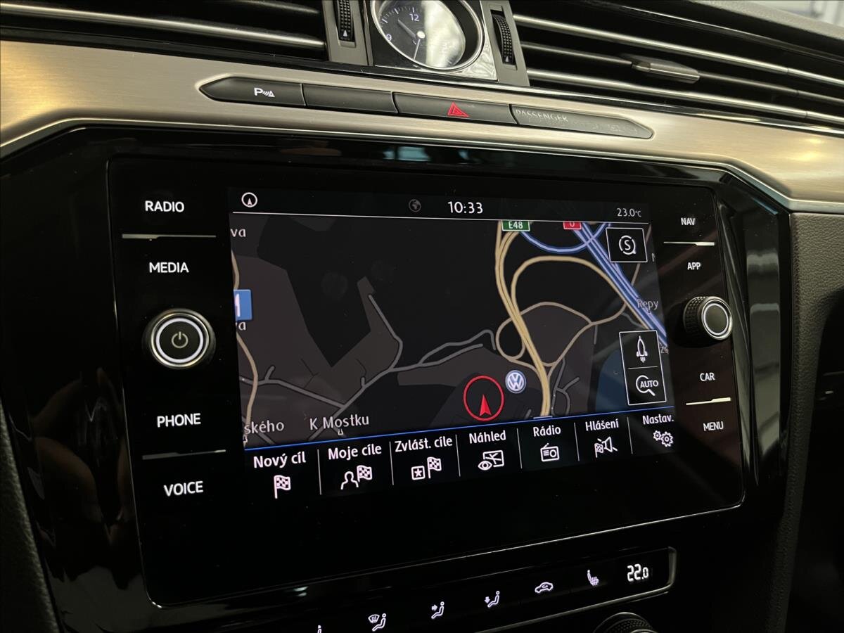 Volkswagen Passat Kombi 2,0 l 140 kw