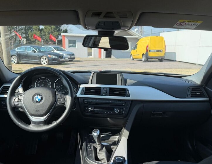 BMW Řada 3 Kombi 2,0 l 180 kw