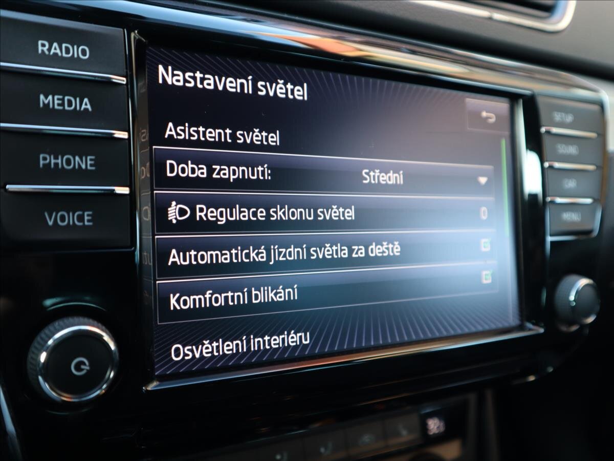 Škoda Superb Kombi 2,0 l 110 kw