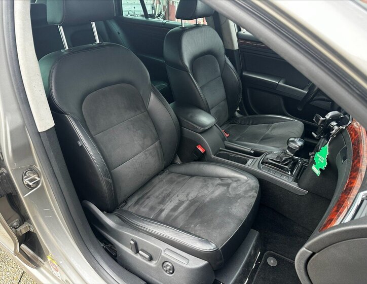 Škoda Superb Kombi 3,6 l 191 kw