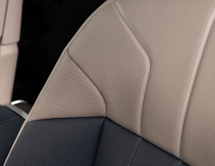 BMW Řada 7 Sedan / Limuzína 3,0 l 220 kw