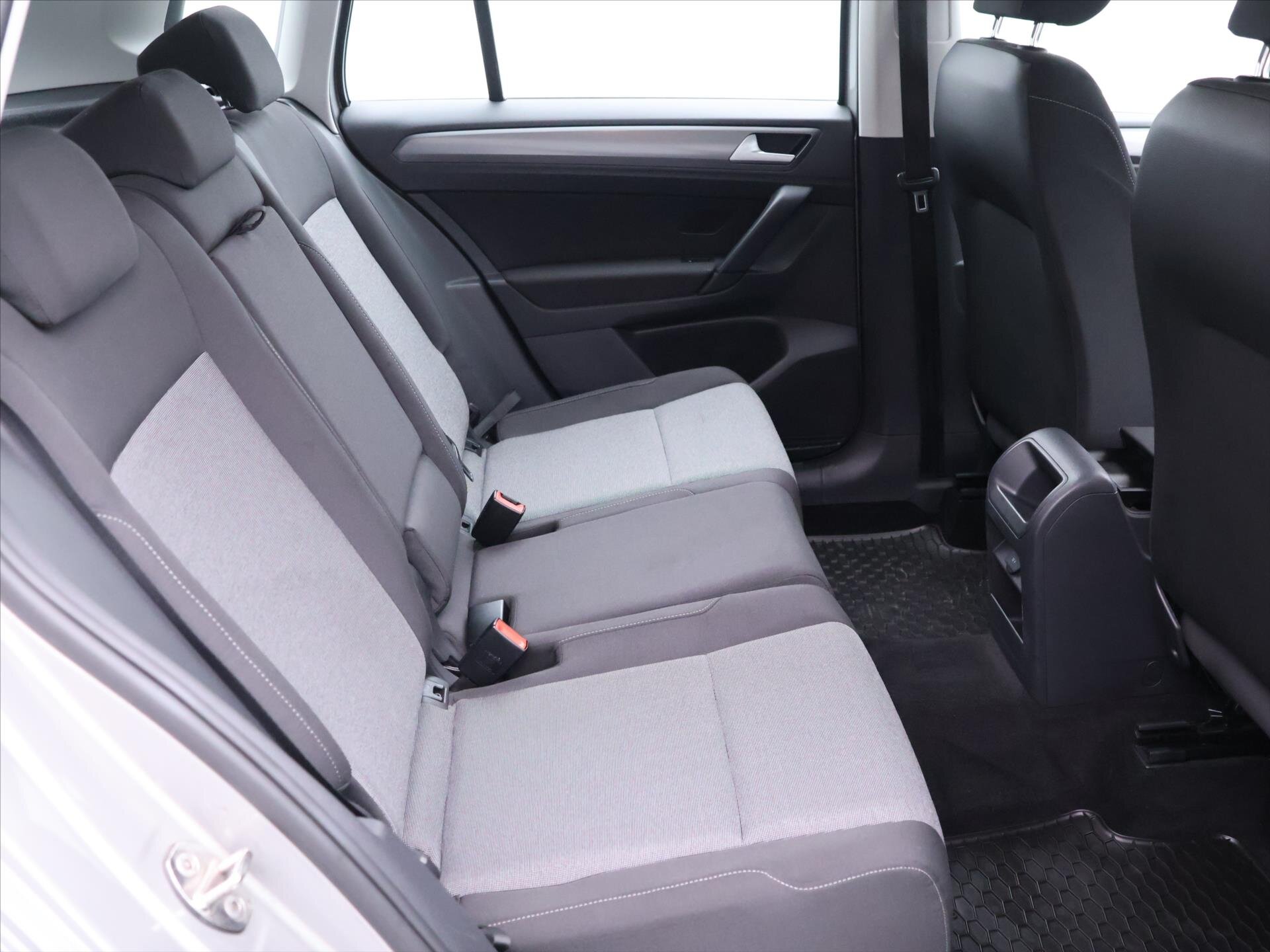 Volkswagen Golf Sportsvan MPV 1,6 l 81 kw