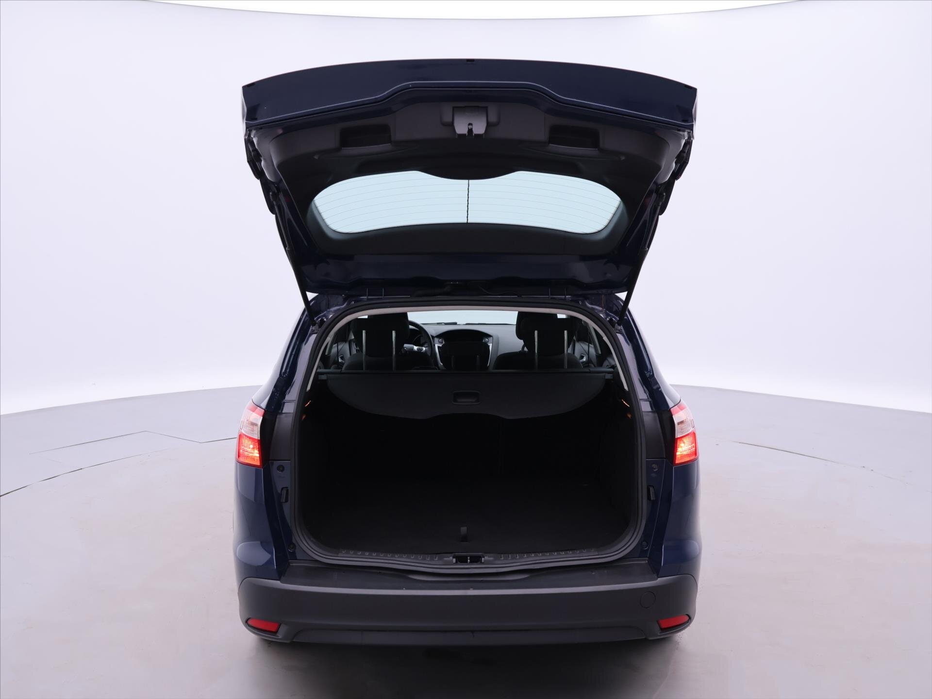 Ford Focus Kombi 998,0 74 kw