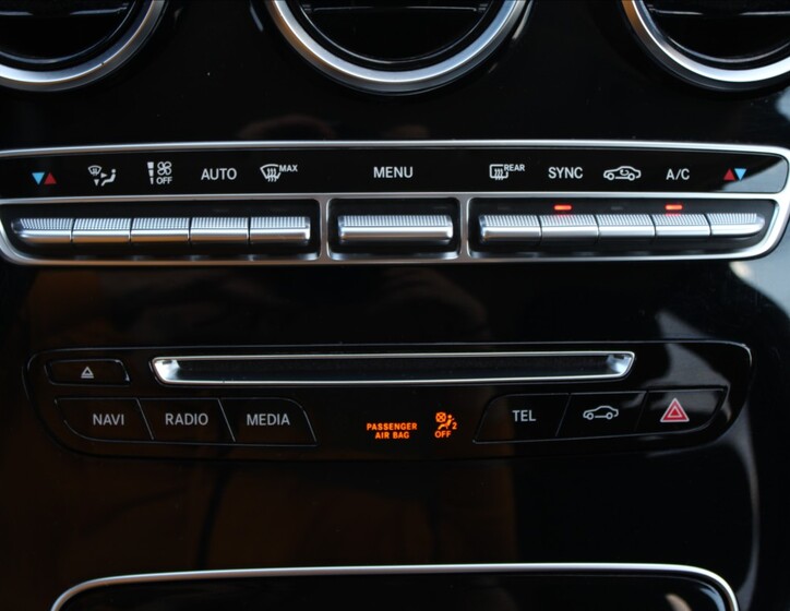 Mercedes-Benz Třídy C 15