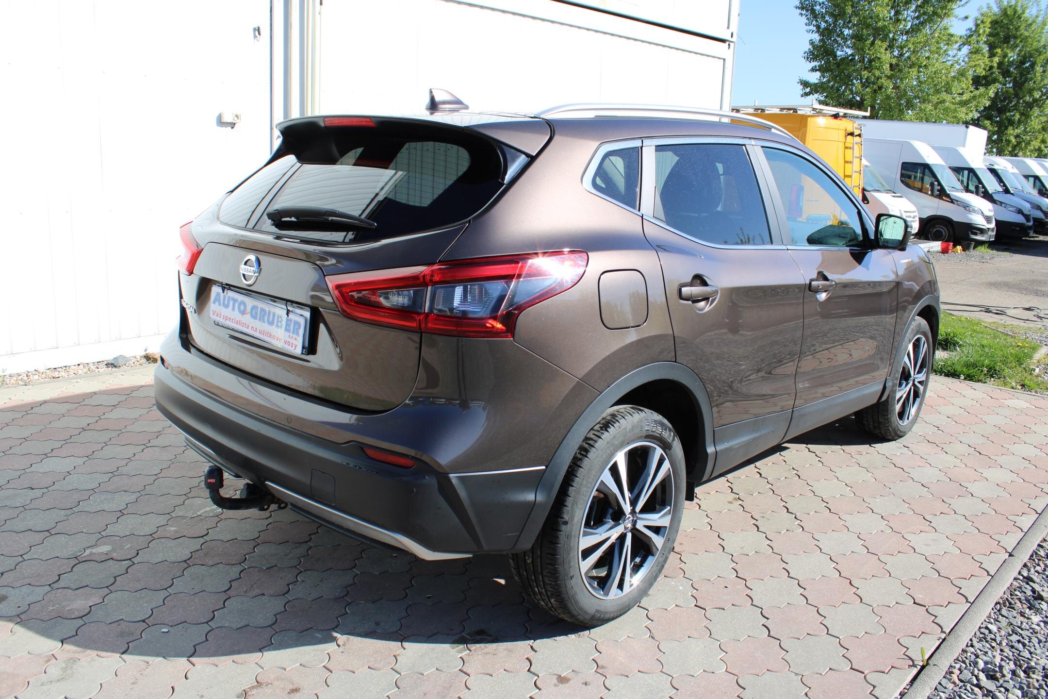 Nissan Qashqai SUV / Terénní 1,3 l 117 kw