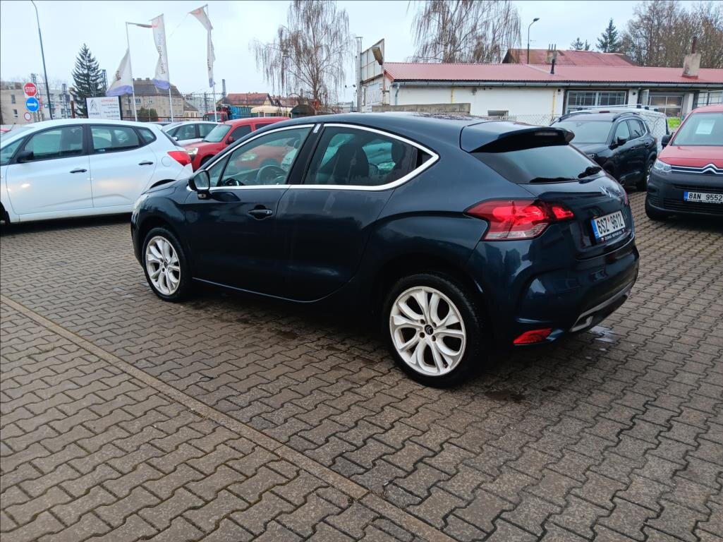 Citroën DS4 Hatchback 1,2 l 96 kw