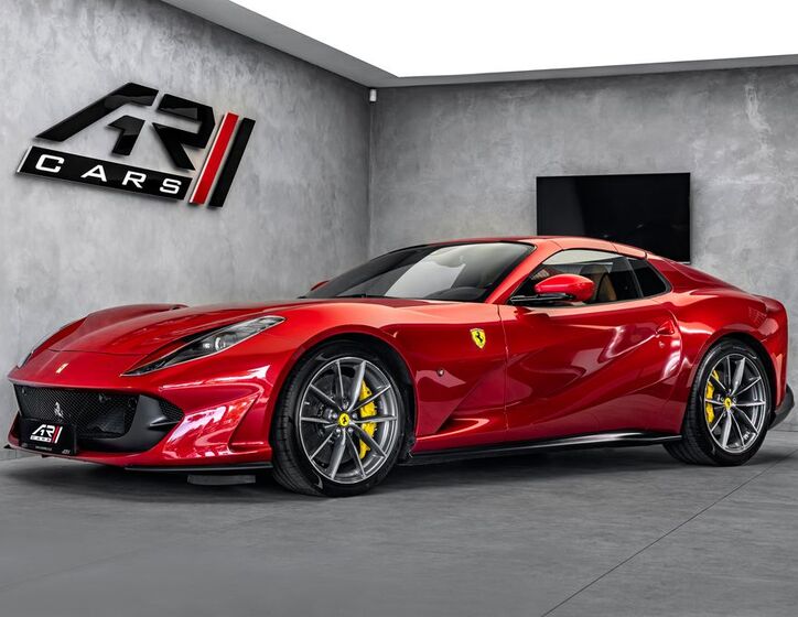 Ferrari 812 2