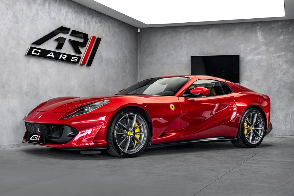 Ferrari 812