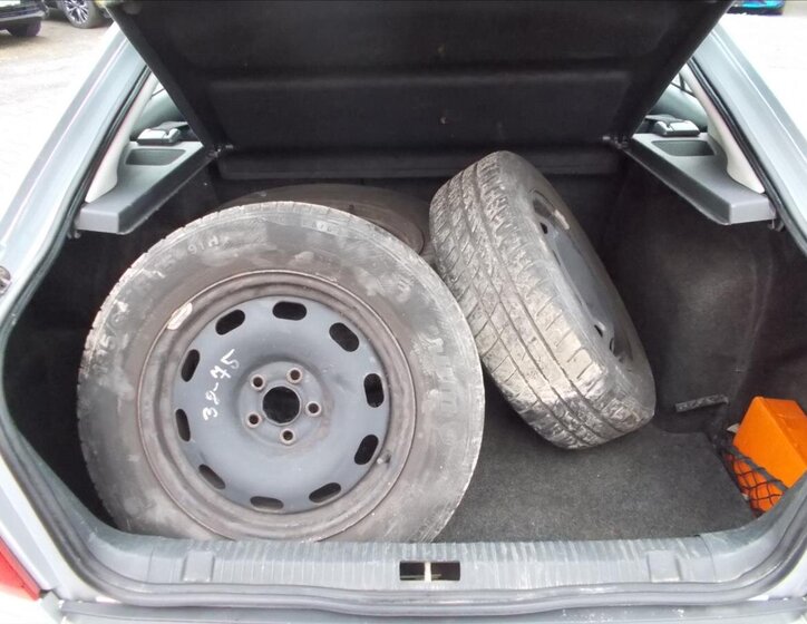 Škoda Octavia Sedan / Limuzína 1,9 l 74 kw