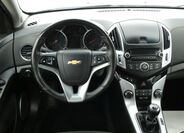 Chevrolet Cruze 29
