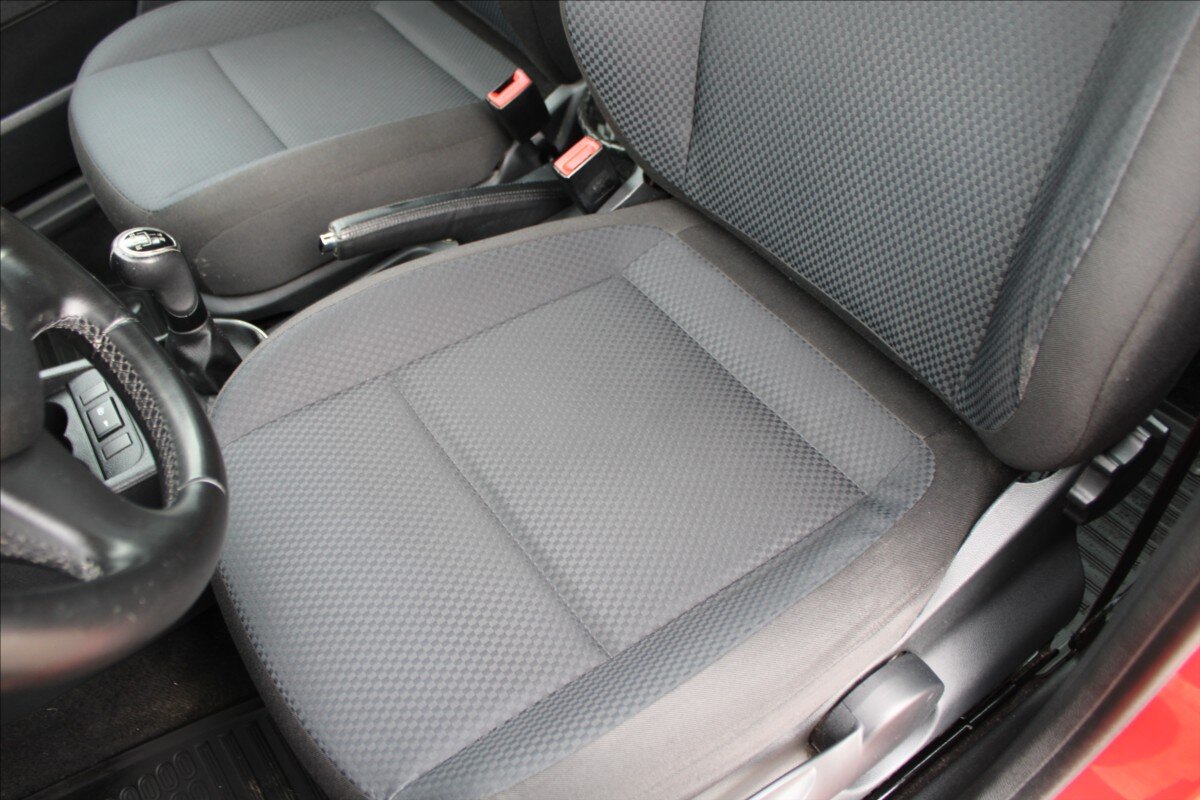 Škoda Roomster MPV 1,2 l 63 kw