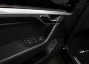 Volkswagen Touareg 16