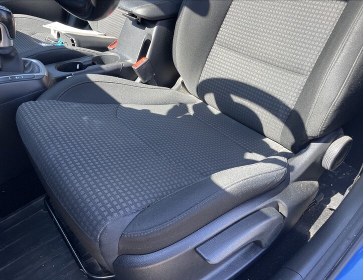 KIA Ceed Hatchback 1,4 l 73 kw