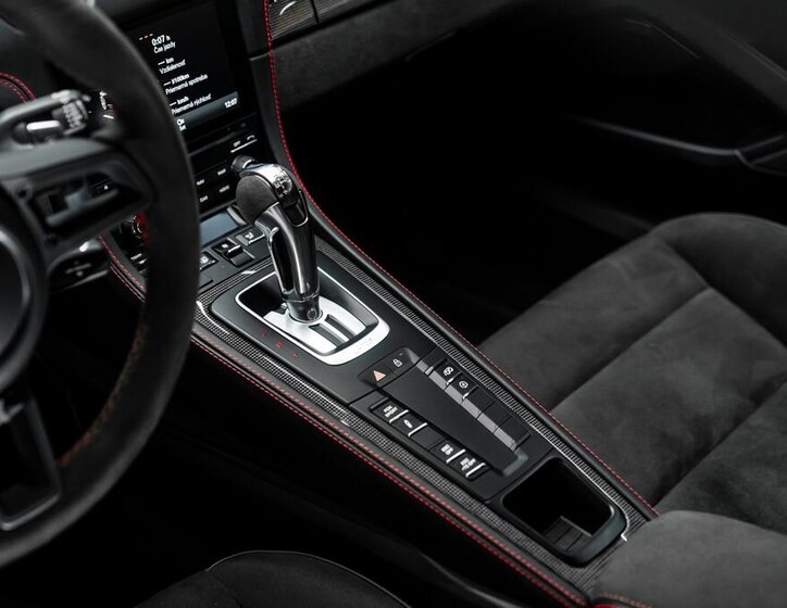 Porsche 718 Hatchback 4,0 l 309 kw