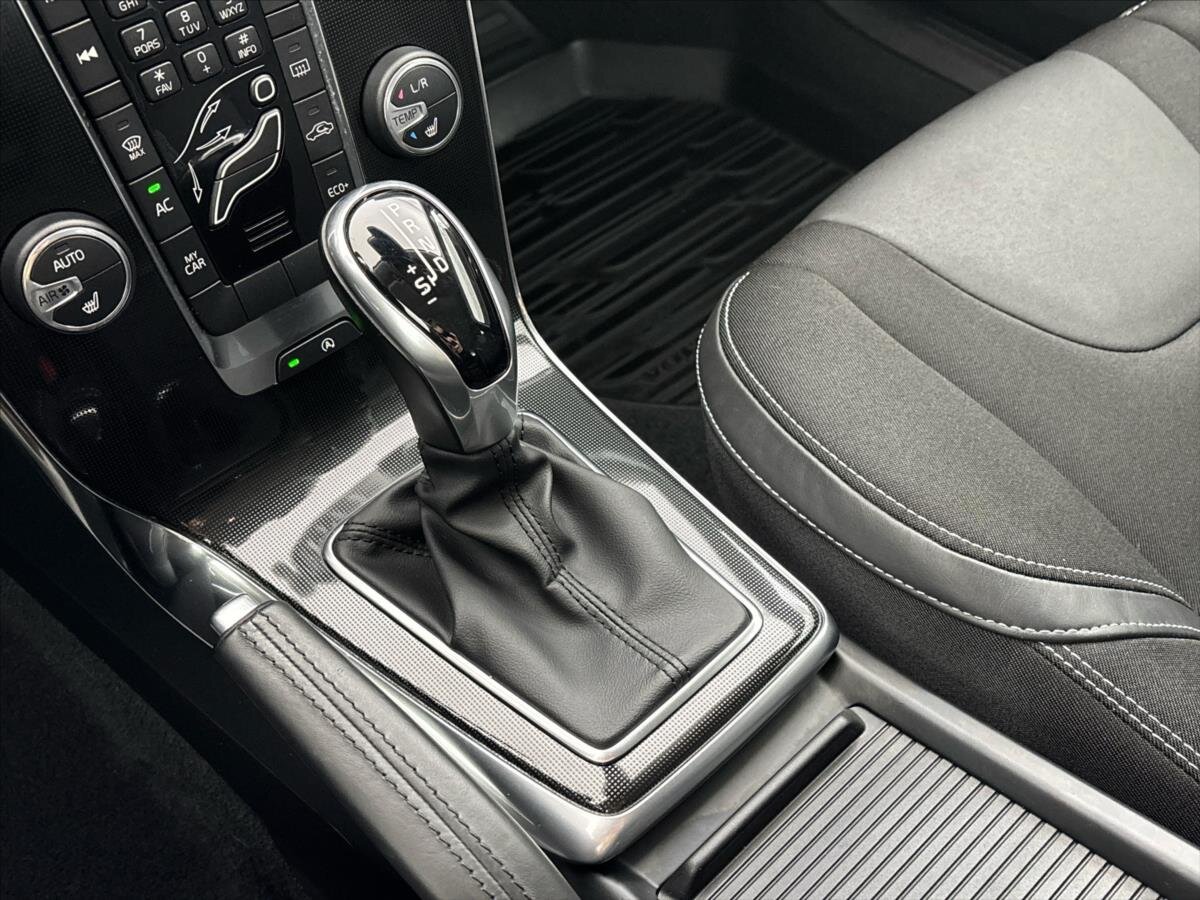 Volvo V40 Hatchback 2,0 l 88 kw