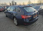 Škoda Superb Kombi 2,0 l 140 kw